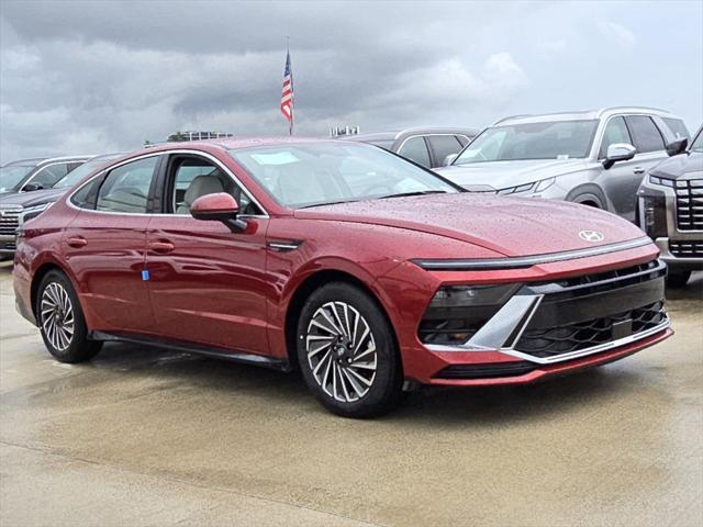 new 2025 Hyundai Sonata Hybrid car, priced at $33,140