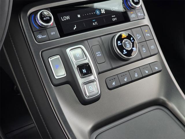 new 2025 Hyundai Palisade car, priced at $56,610