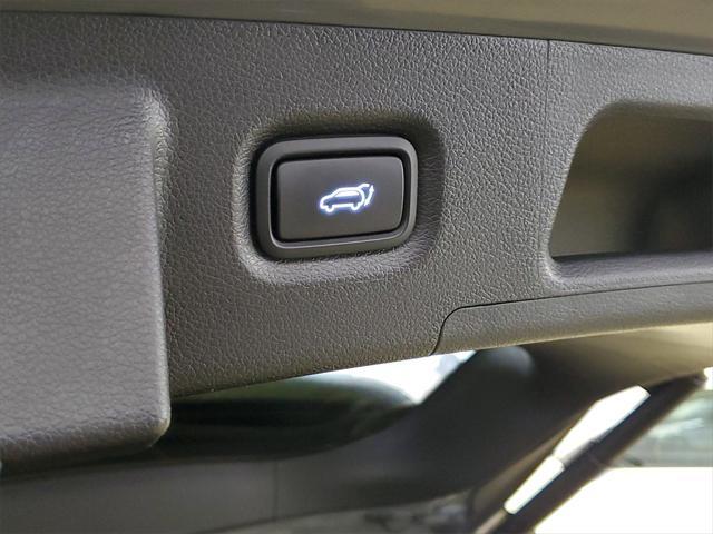used 2023 Hyundai Santa Fe car, priced at $29,490