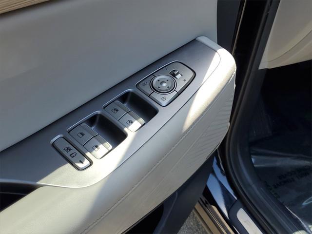 used 2023 Hyundai Palisade car, priced at $35,990
