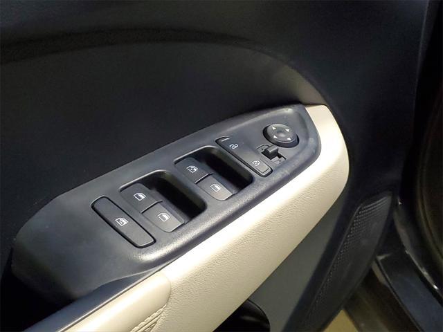used 2023 Hyundai Venue car, priced at $18,490