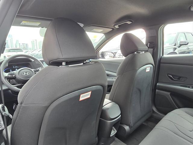 new 2025 Hyundai Elantra car, priced at $25,565