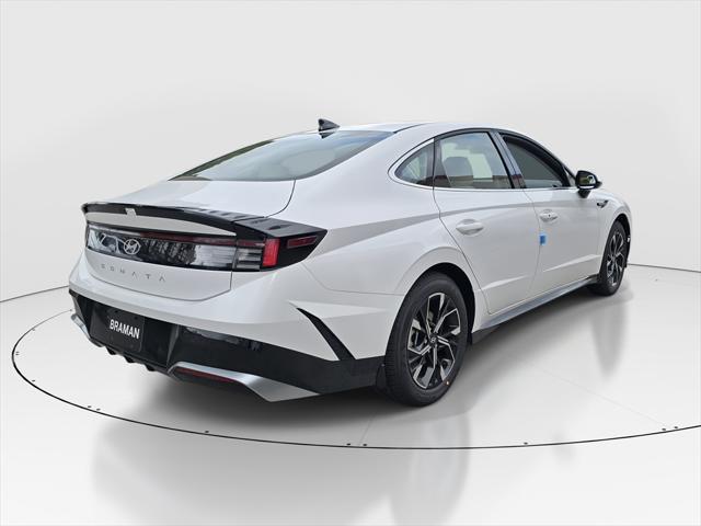new 2025 Hyundai Sonata car, priced at $30,415