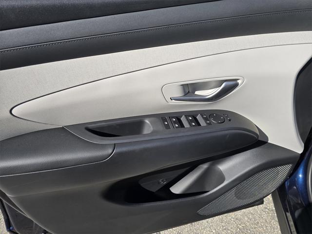 new 2025 Hyundai TUCSON Hybrid car, priced at $38,510