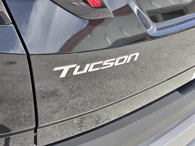 new 2025 Hyundai TUCSON Hybrid car, priced at $38,510
