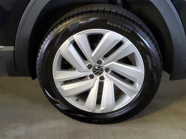 used 2021 Volkswagen Atlas car, priced at $24,490