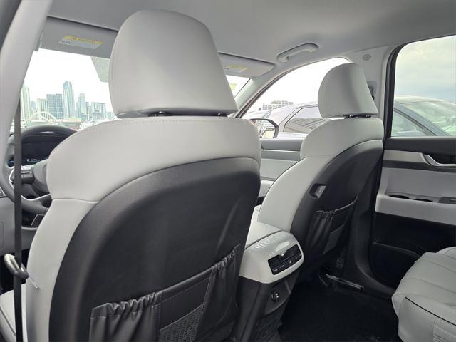 new 2025 Hyundai Palisade car, priced at $42,319