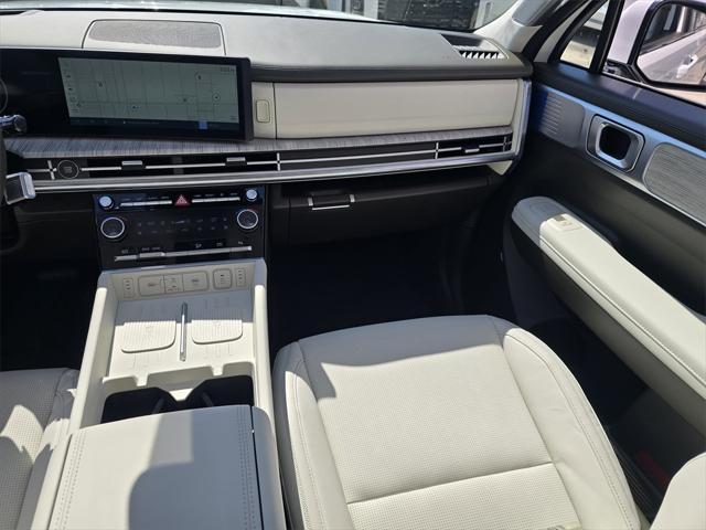 new 2025 Hyundai SANTA FE HEV car, priced at $50,190