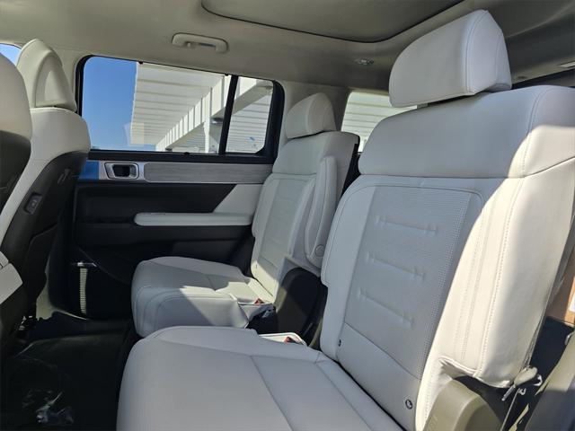new 2025 Hyundai SANTA FE HEV car, priced at $50,190