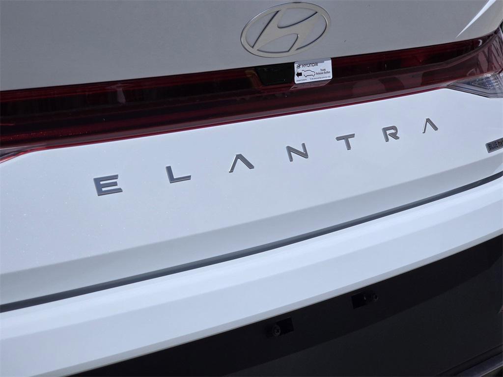 new 2025 Hyundai ELANTRA HEV car, priced at $27,770