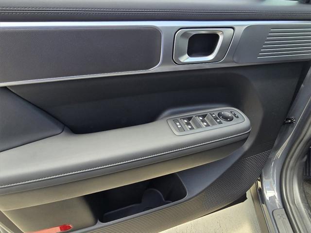 new 2025 Hyundai Santa Fe car, priced at $43,230