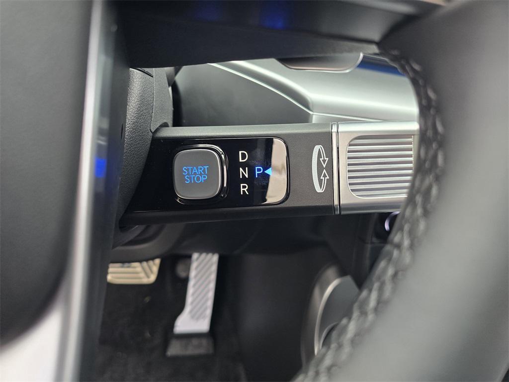 new 2026 Hyundai IONIQ 9 car, priced at $77,890