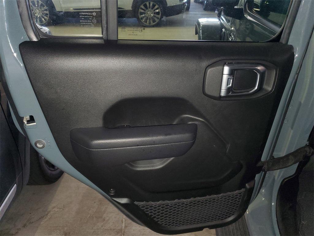used 2024 Jeep Gladiator car, priced at $34,399