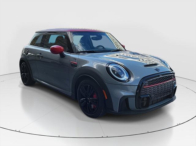 used 2023 MINI Hardtop car, priced at $31,490