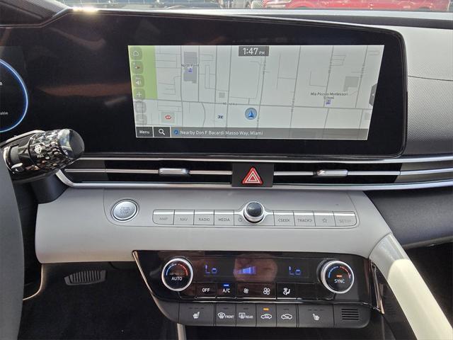 new 2025 Hyundai Elantra car, priced at $29,095