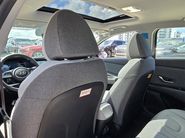 new 2025 Hyundai Elantra car, priced at $29,095