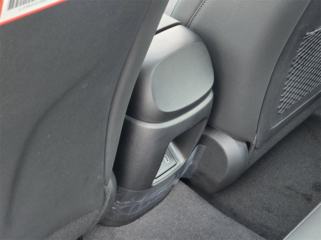 new 2025 Hyundai Elantra car, priced at $28,685