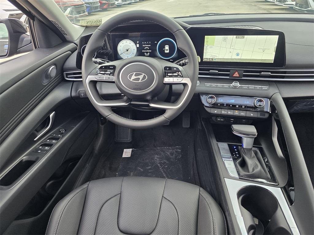 new 2025 Hyundai Elantra car, priced at $28,685