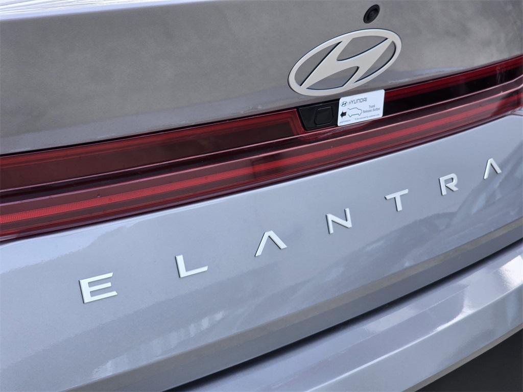 new 2025 Hyundai Elantra car, priced at $28,685