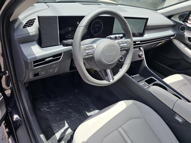 new 2025 Hyundai Sonata car, priced at $32,975