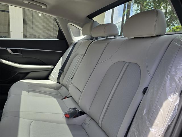 new 2025 Hyundai Sonata car, priced at $32,975