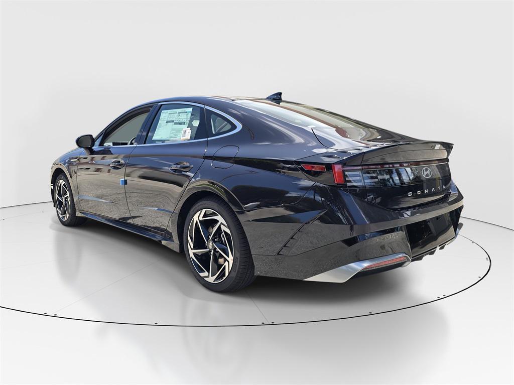 new 2025 Hyundai Sonata car, priced at $32,975