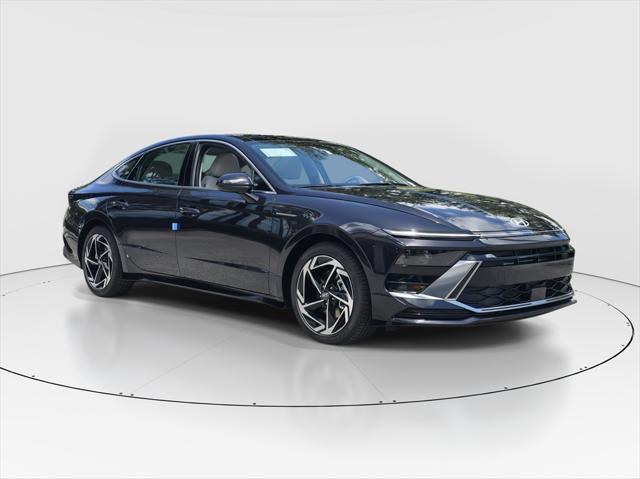 new 2025 Hyundai Sonata car, priced at $32,975