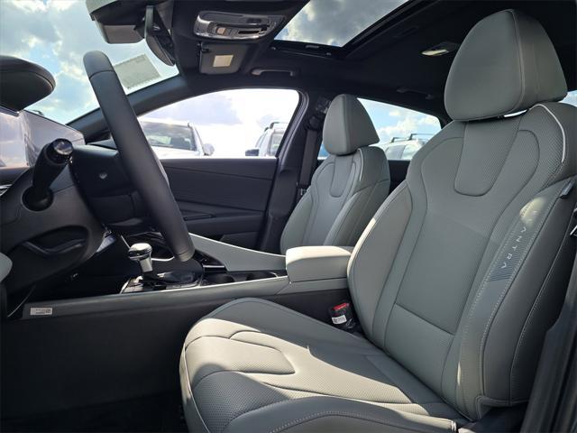 new 2025 Hyundai Elantra car, priced at $31,560