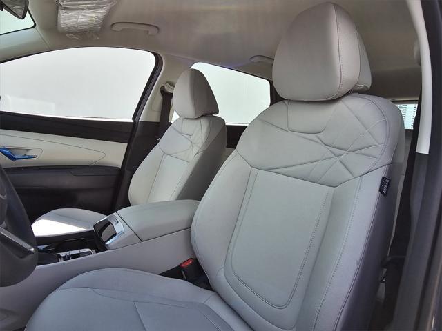 new 2025 Hyundai Tucson car, priced at $30,795