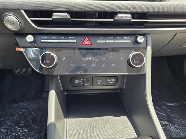 new 2025 Hyundai Sonata car, priced at $29,680