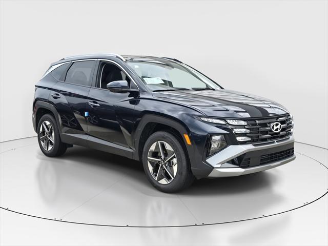new 2025 Hyundai TUCSON Hybrid car, priced at $38,510