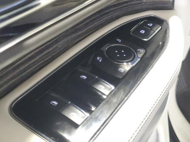 used 2019 Lincoln Navigator L car, priced at $41,990