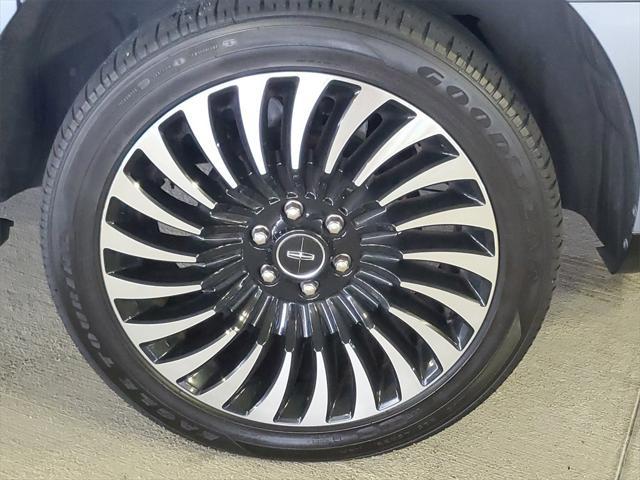 used 2019 Lincoln Navigator L car, priced at $41,990