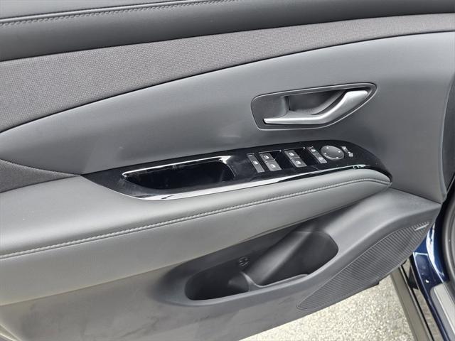 new 2025 Hyundai TUCSON Hybrid car, priced at $38,510