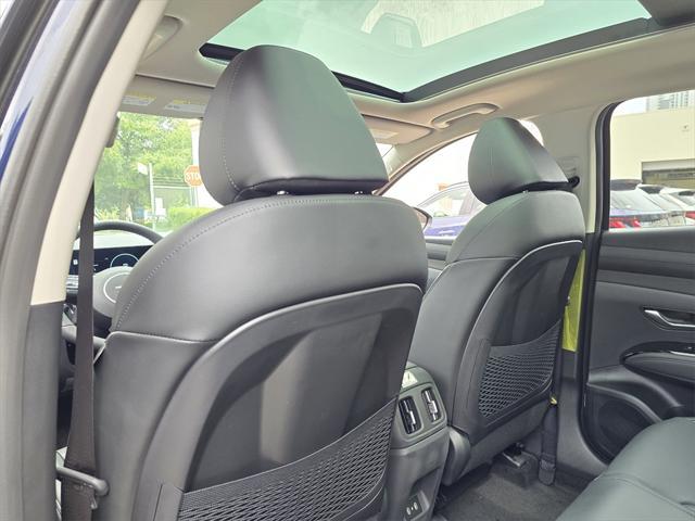 new 2025 Hyundai TUCSON Hybrid car, priced at $38,510