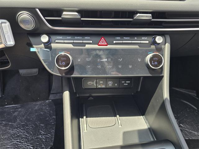 new 2025 Hyundai Sonata Hybrid car, priced at $33,203