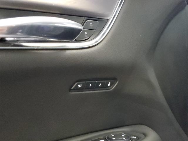 used 2022 Cadillac XT6 car, priced at $29,490
