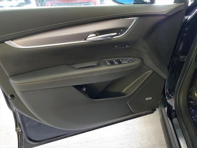 used 2022 Cadillac XT6 car, priced at $29,490