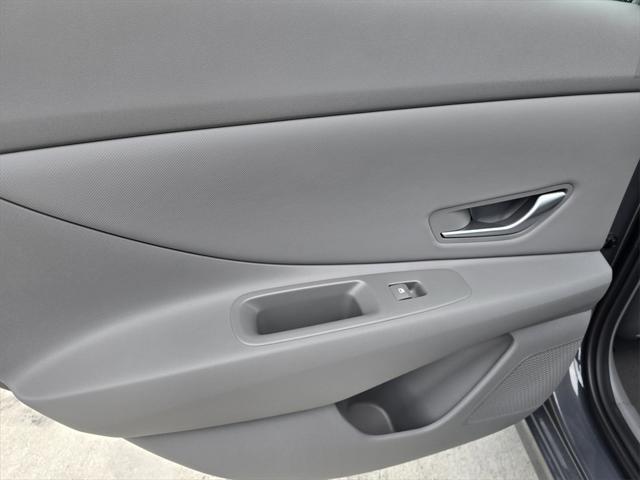 new 2025 Hyundai Elantra car, priced at $27,460