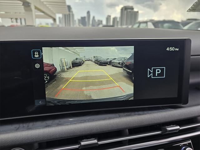 new 2025 Hyundai TUCSON Hybrid car, priced at $38,510