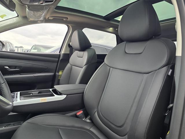 new 2025 Hyundai TUCSON Hybrid car, priced at $38,510