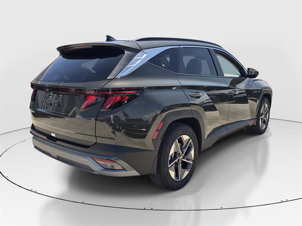 new 2026 Hyundai Tucson car, priced at $33,000