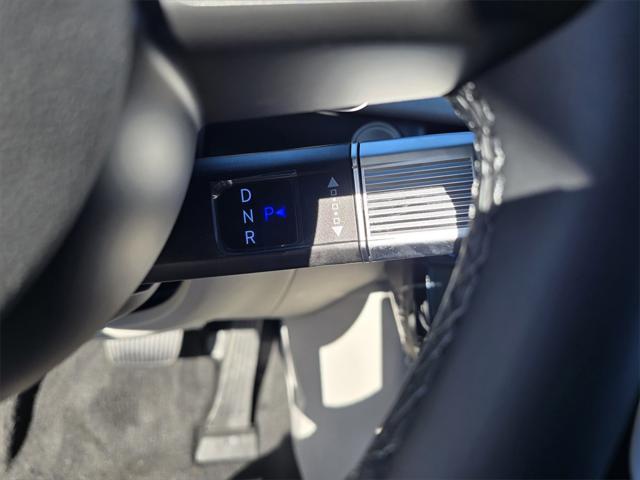 new 2025 Hyundai TUCSON Hybrid car, priced at $38,510