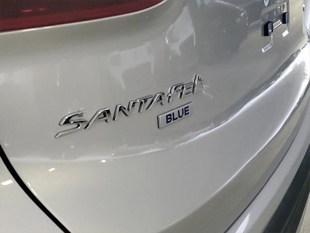 used 2022 Hyundai SANTA FE HEV car, priced at $23,490