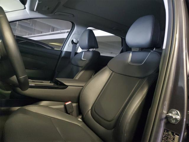 used 2025 Hyundai TUCSON Hybrid car, priced at $36,990