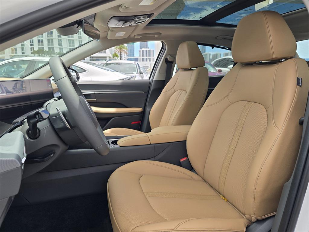 new 2025 Hyundai Sonata Hybrid car, priced at $40,030