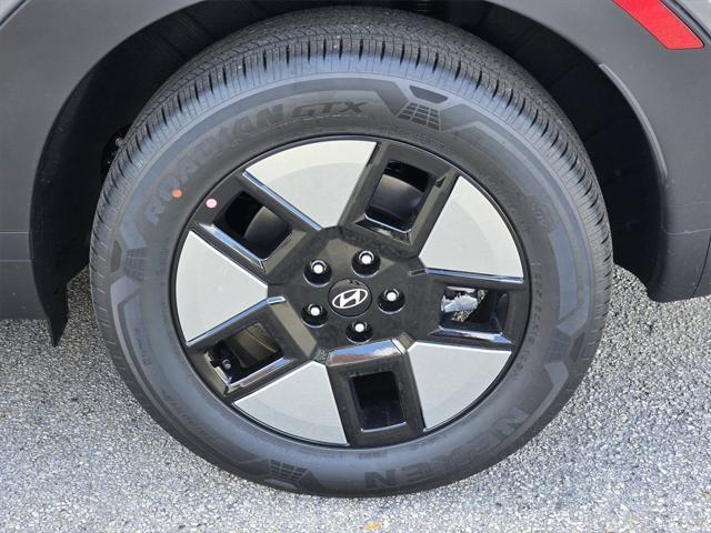 new 2025 Hyundai Santa Fe car, priced at $39,975