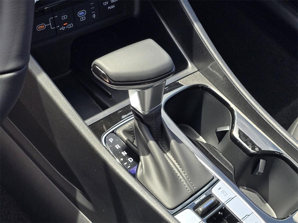 new 2026 Hyundai Tucson car, priced at $36,225