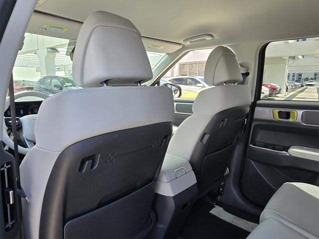 new 2025 Hyundai Santa Fe car, priced at $40,094