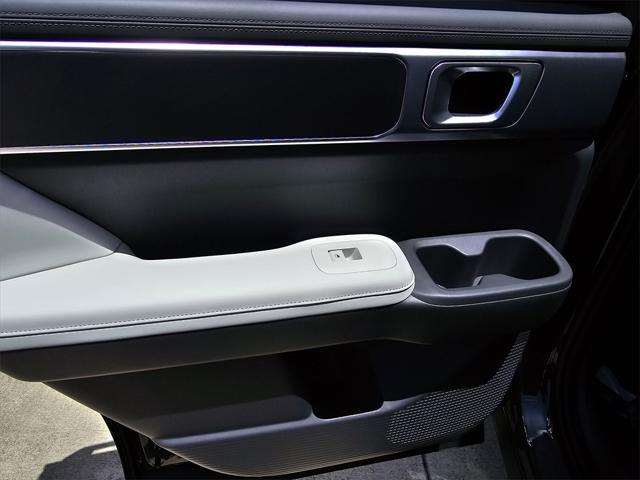 new 2025 Hyundai Santa Fe car, priced at $40,094